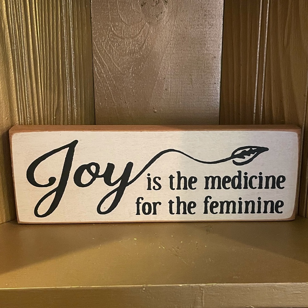 Joy quote sign